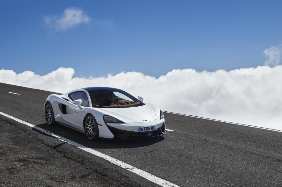  McLaren 570GT 2016 года  (UK) (фото 47 из 125)